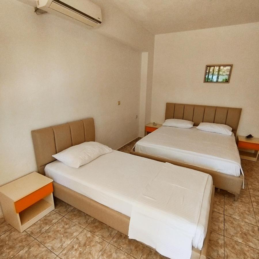 Mejdi Apartments Saranda Chambre photo