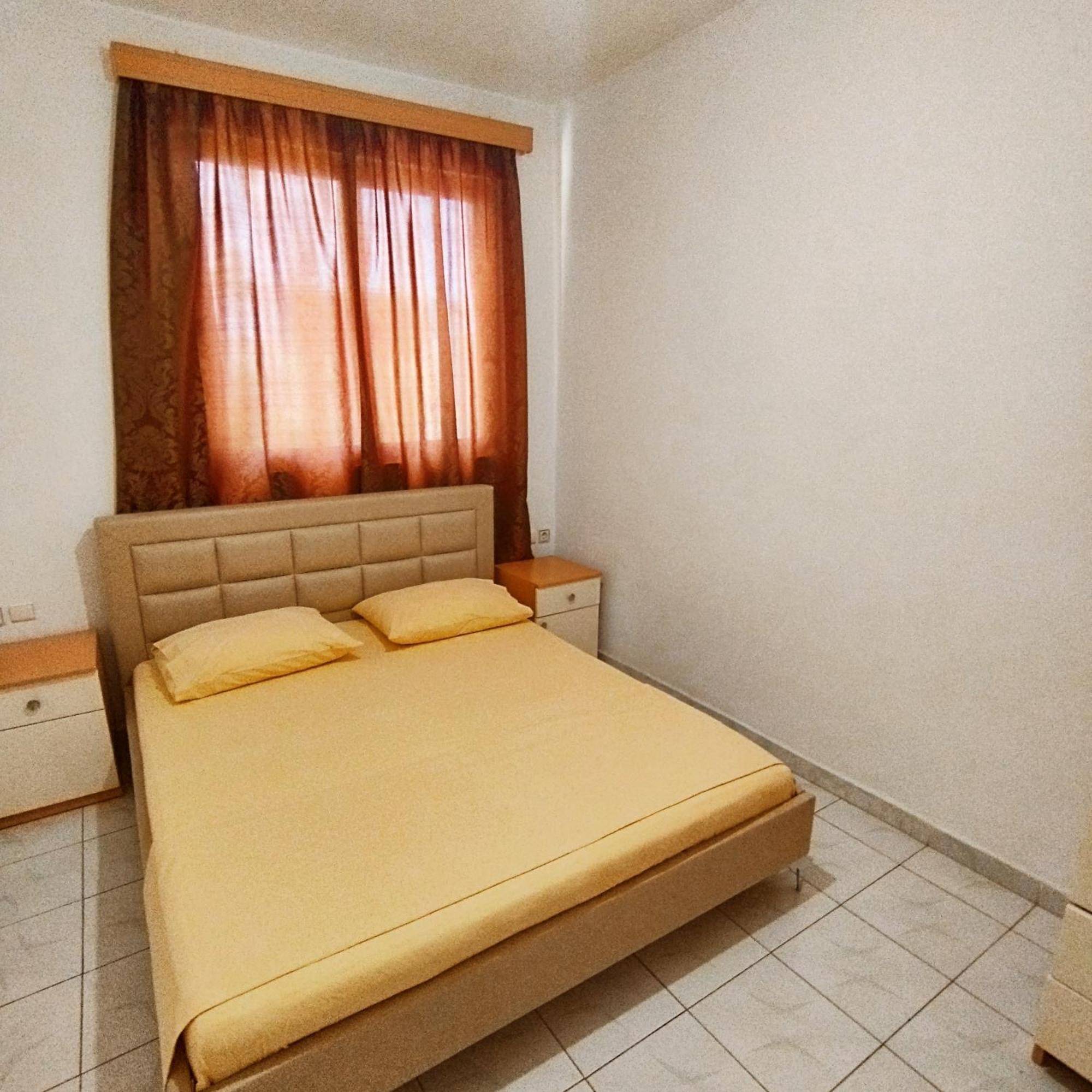 Mejdi Apartments Saranda Chambre photo